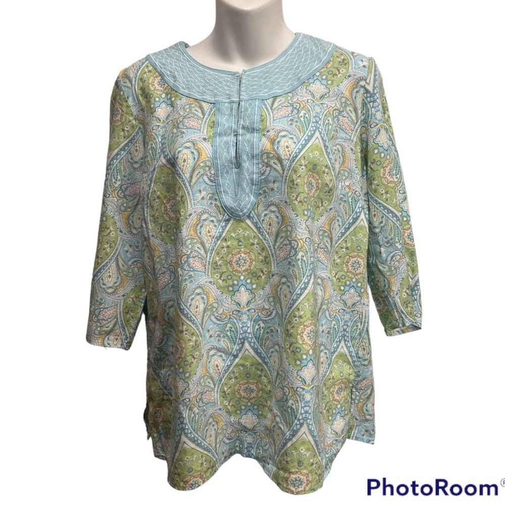 Susan Bristol 3/4 sleeve linen top in blue and green paisley print. Size large